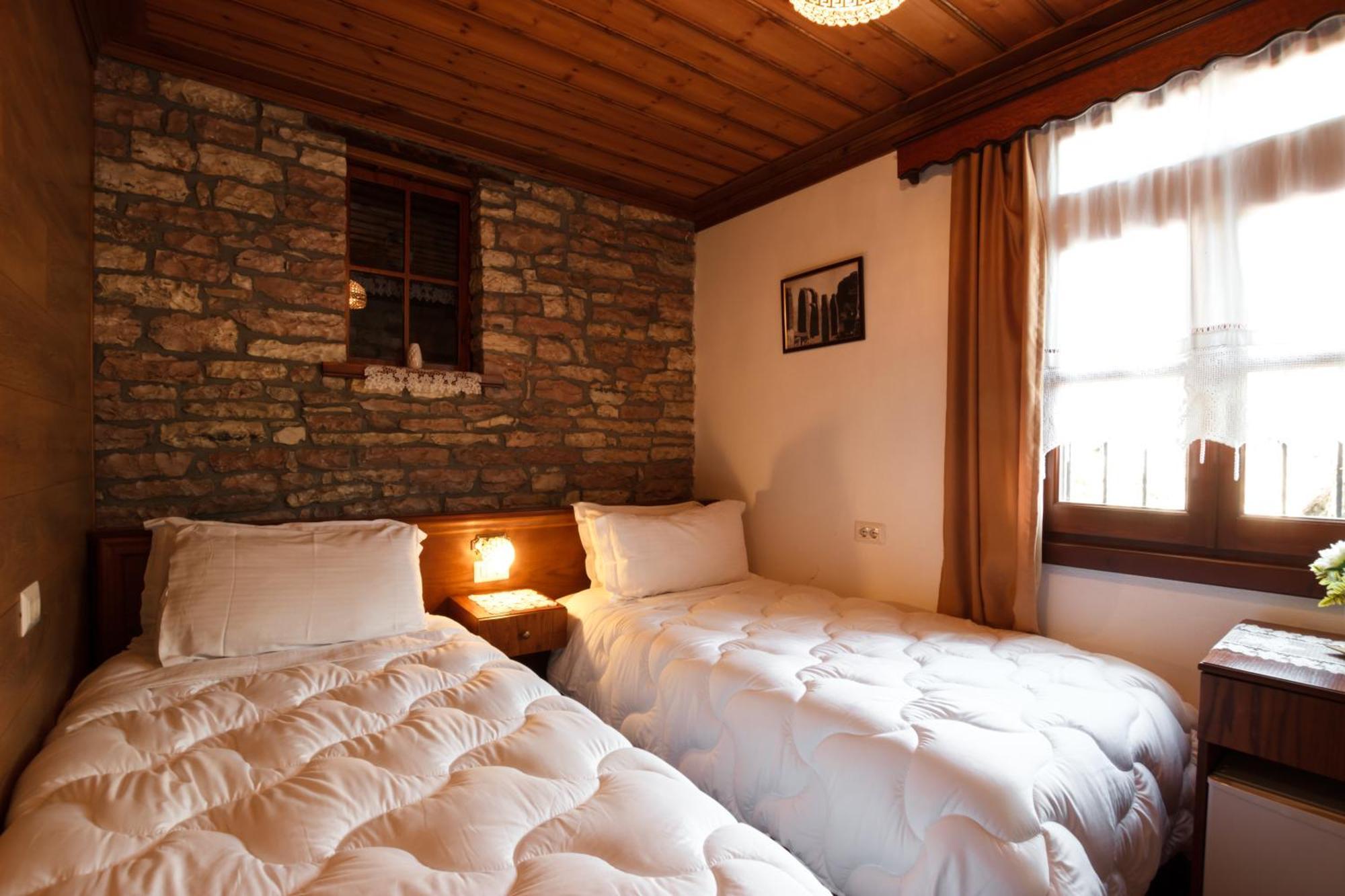 Hotel Pashai Gjirokastër Extérieur photo