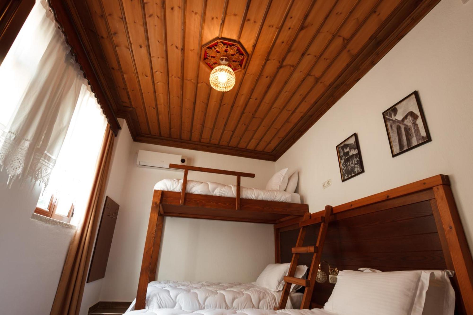 Hotel Pashai Gjirokastër Extérieur photo