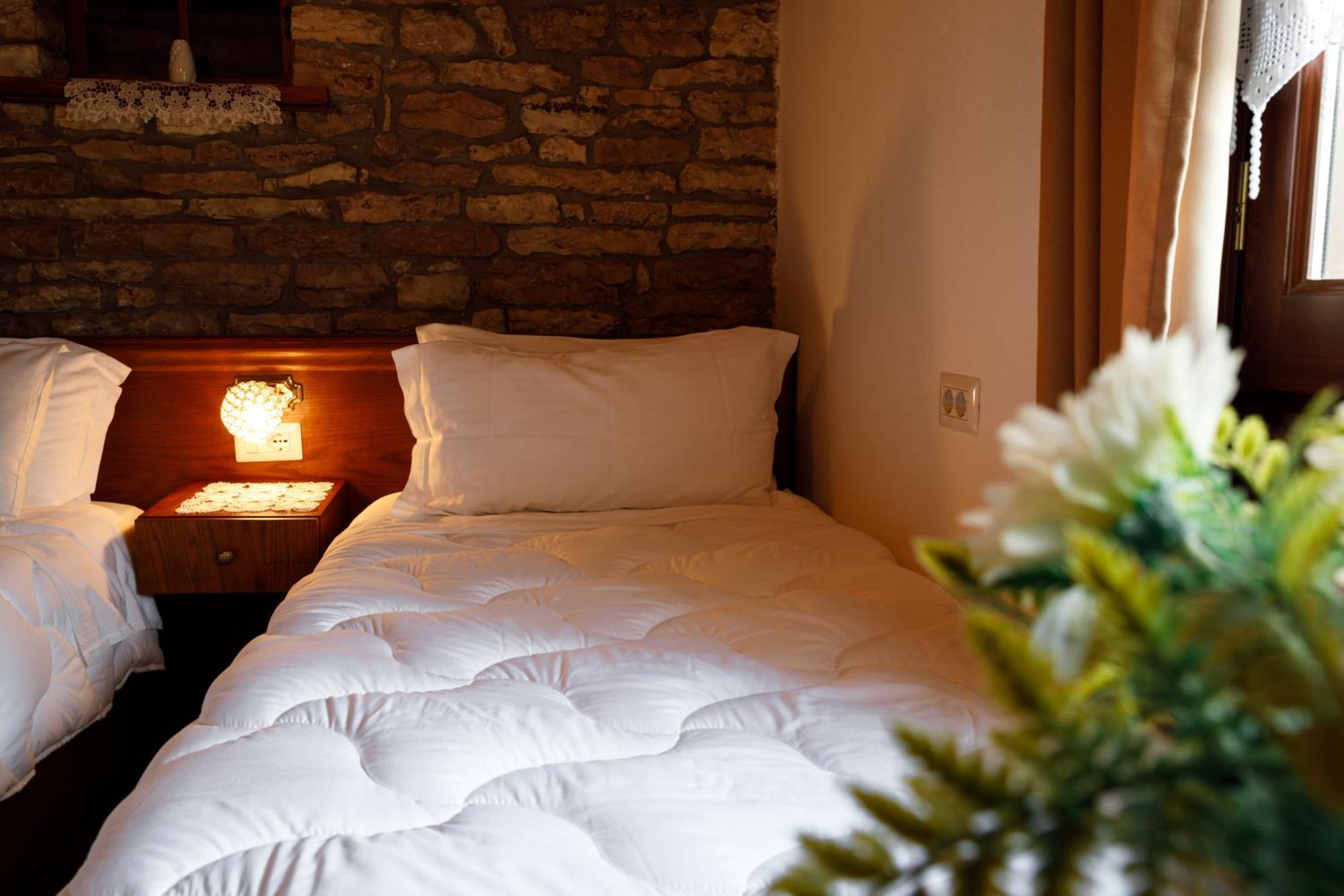 Hotel Pashai Gjirokastër Extérieur photo