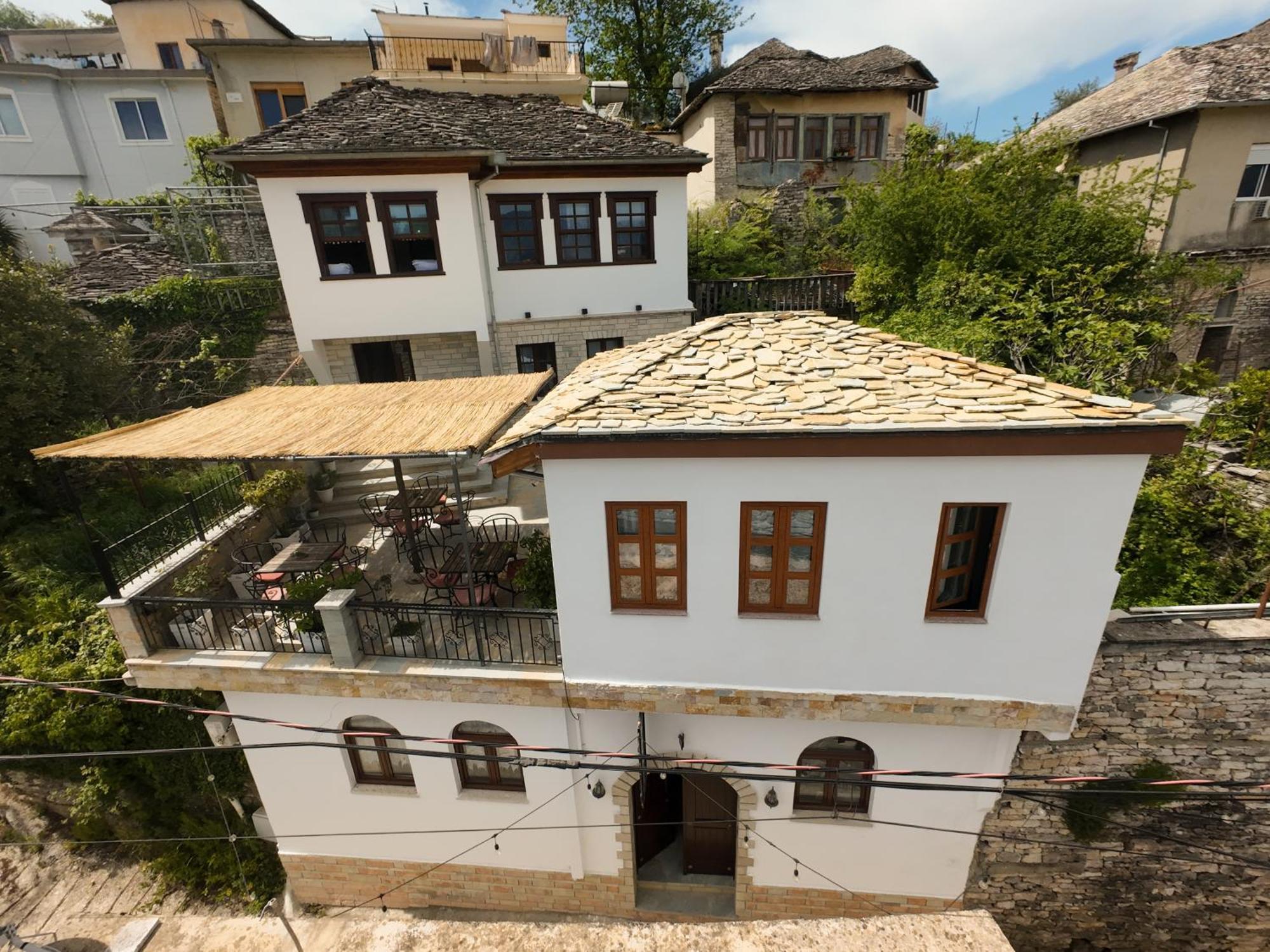 Hotel Pashai Gjirokastër Extérieur photo